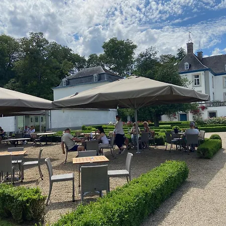 Belle Vue Vakantieappartement شقة *